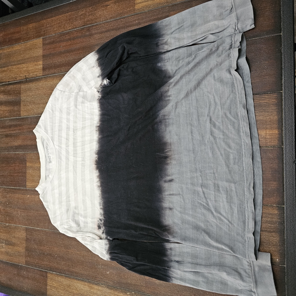 Black and Gray Tie-Dye Long Sleeve Shirt